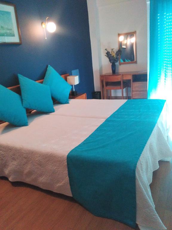 Apartamentos Turisticos Lindomar Armação de Pêra Extérieur photo