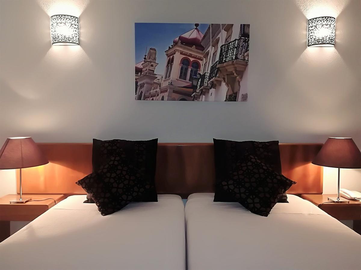 Apartamentos Turisticos Lindomar Armação de Pêra Extérieur photo