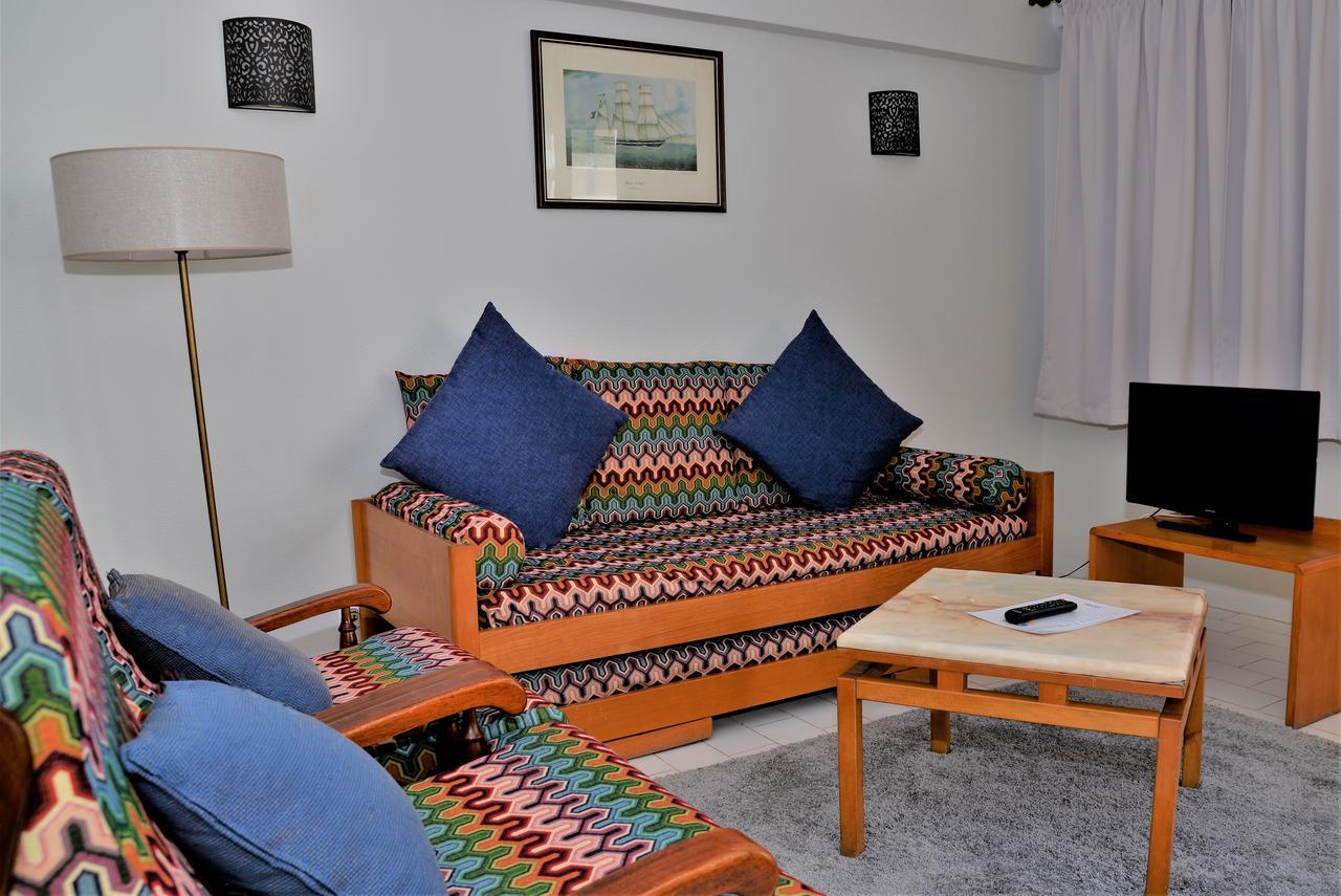Apartamentos Turisticos Lindomar Armação de Pêra Extérieur photo