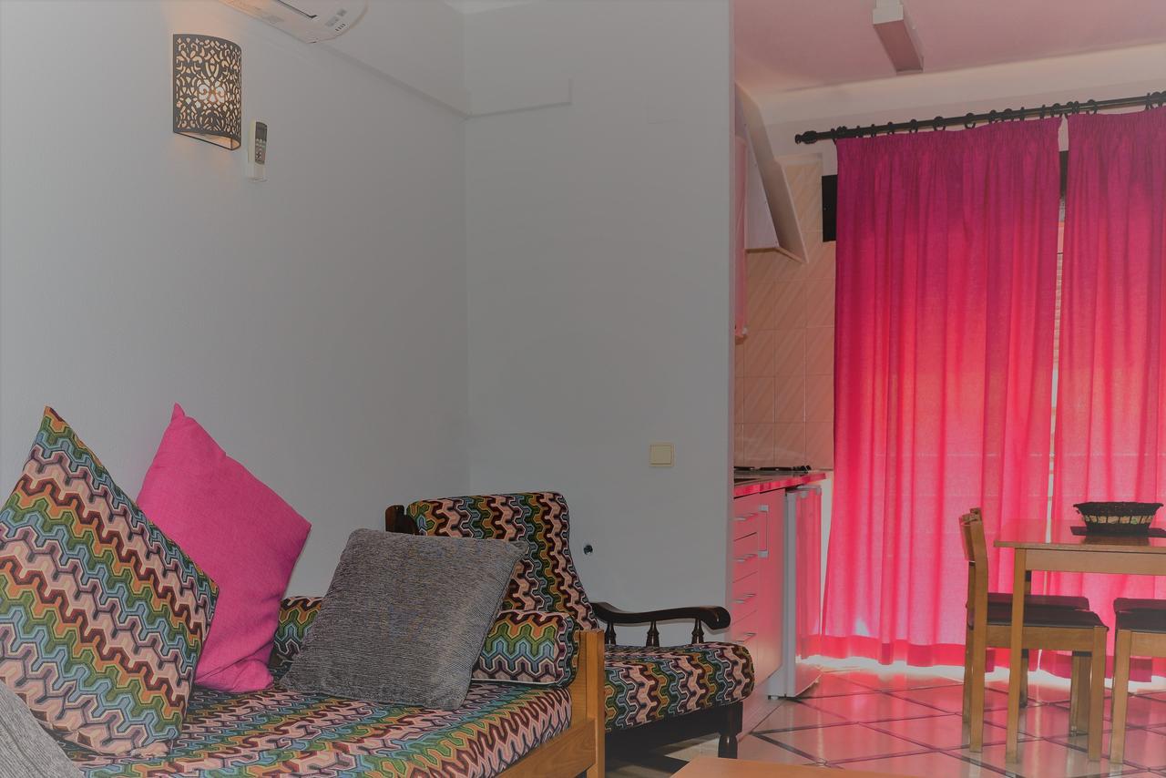 Apartamentos Turisticos Lindomar Armação de Pêra Extérieur photo