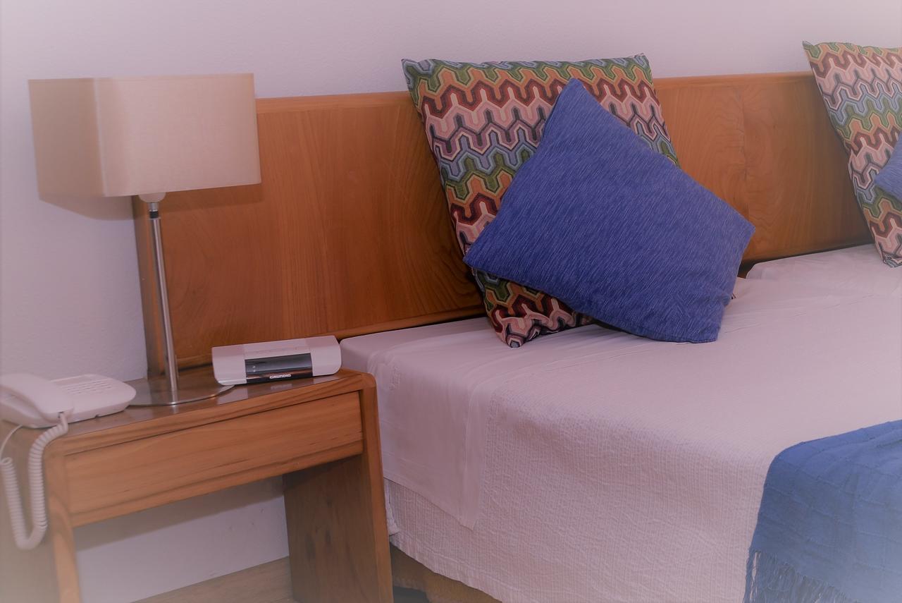 Apartamentos Turisticos Lindomar Armação de Pêra Extérieur photo