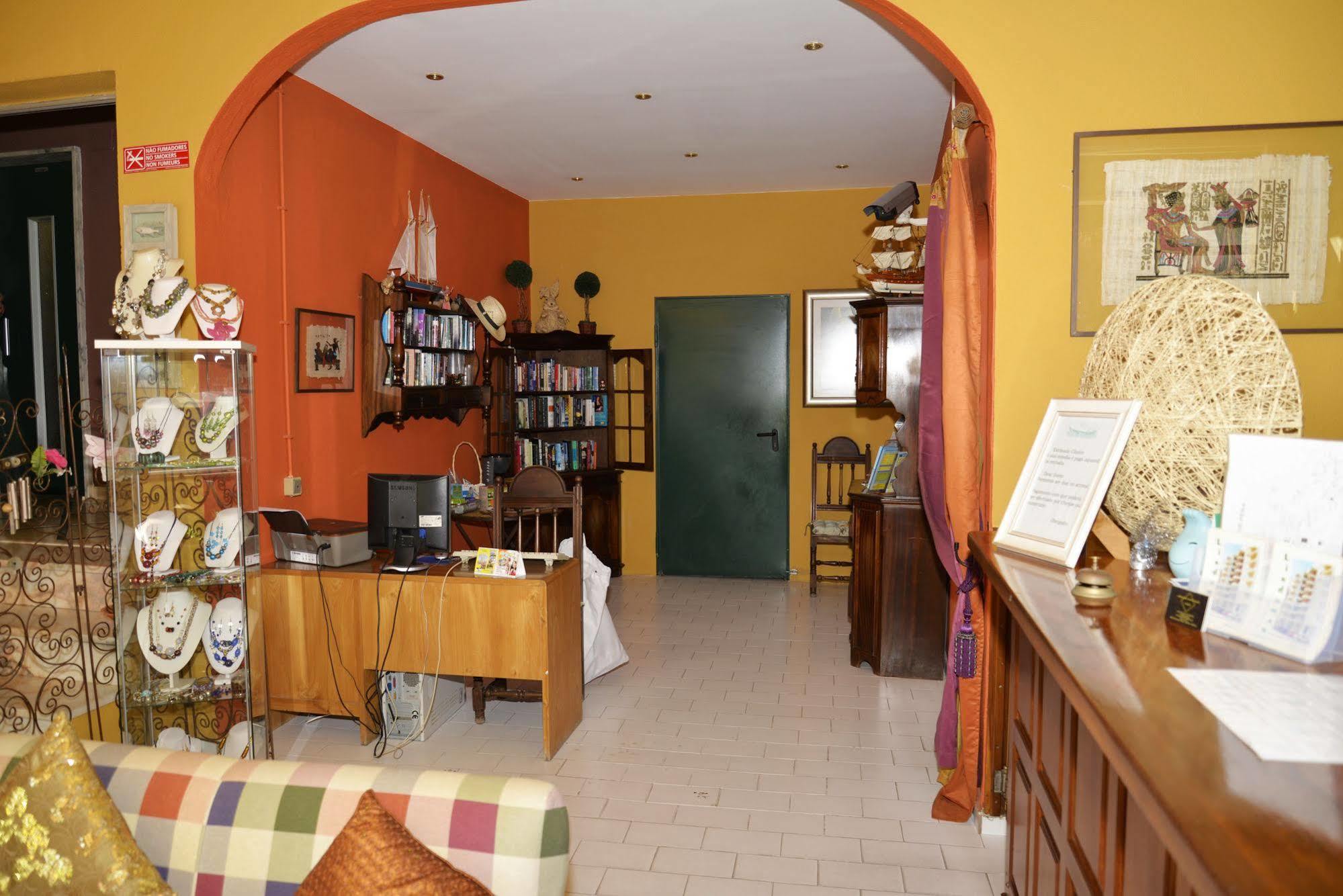 Apartamentos Turisticos Lindomar Armação de Pêra Extérieur photo
